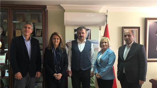 Başkan Akdurak’tan İzmir Gençlik ve Spor İl Müdürü Uslu’ya ziyaret unique