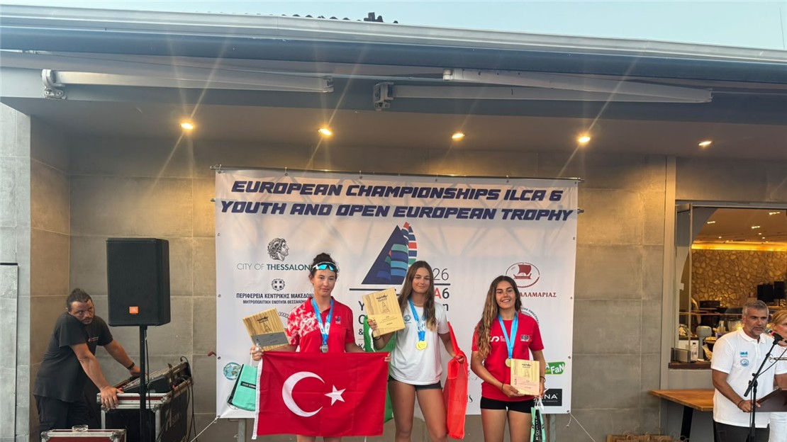 ILCA 6 Gençler Avrupa Şampiyonası'nda Derin Bartan U17 Kızlar Avrupa İkincisi
