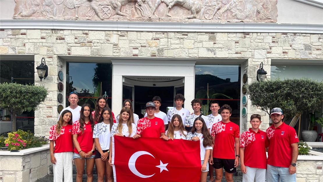 IQ Foil Junior Milli Takım Kampı-2 Foça’da Tamamlandı