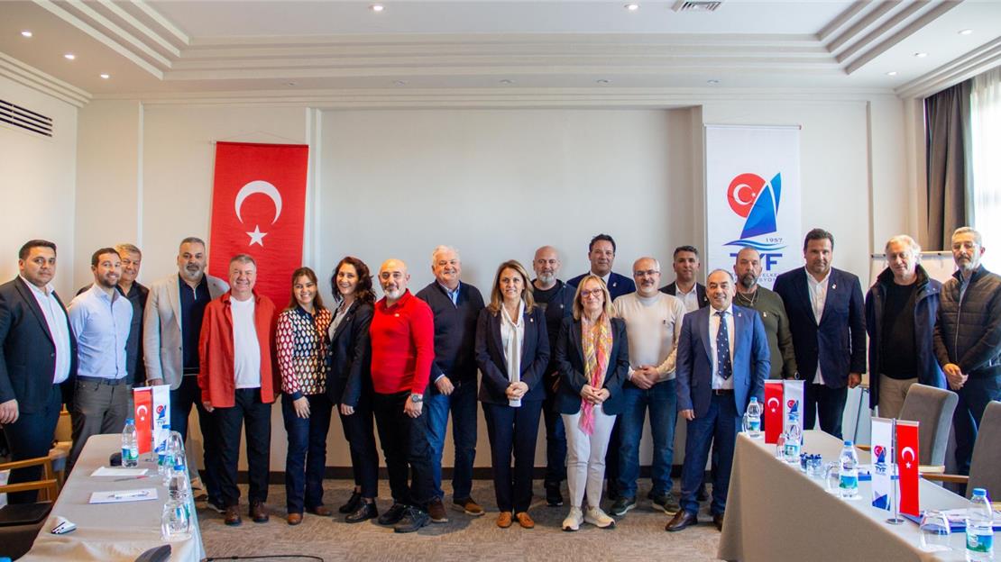 Türkiye Yelken Federasyonu Yönetim Kurulu, Çeşme-İzmir’de Toplandı