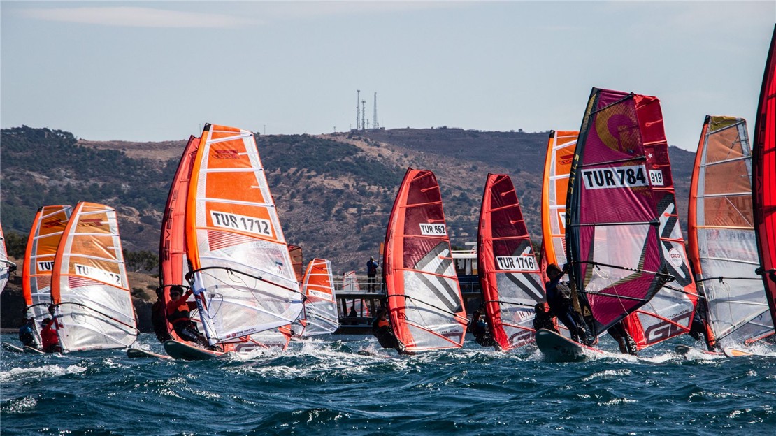 TYF Yelken Ligi 1. Ayak Techno 293 MW Phokaia Beach & Resort Kupası’nda 4. Gün Geride Kaldı