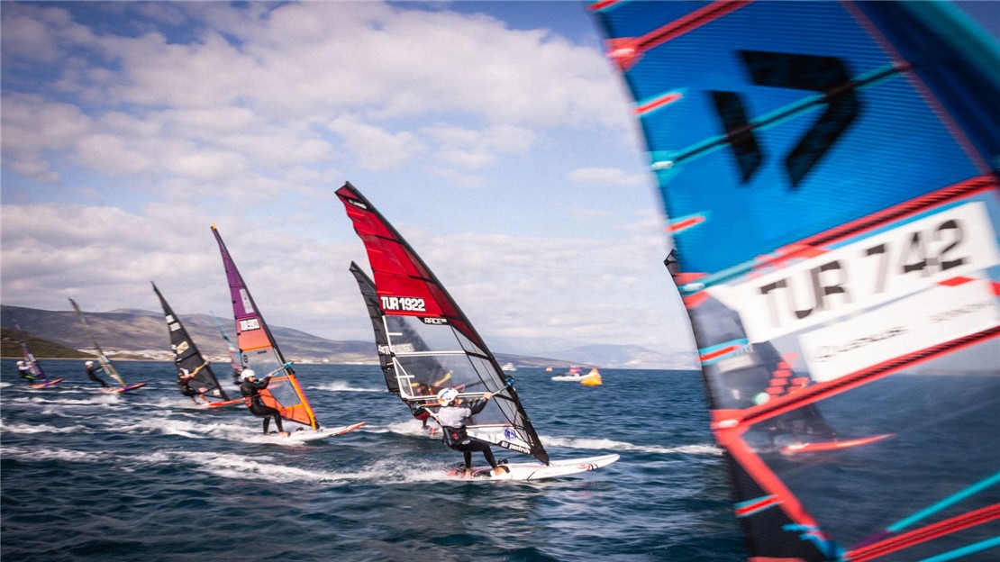 2025-2026 TYF Yelken Ligi 1. Ayak Federasyon Kupası Funboard Slalom Yarışlarında İkinci Gün!