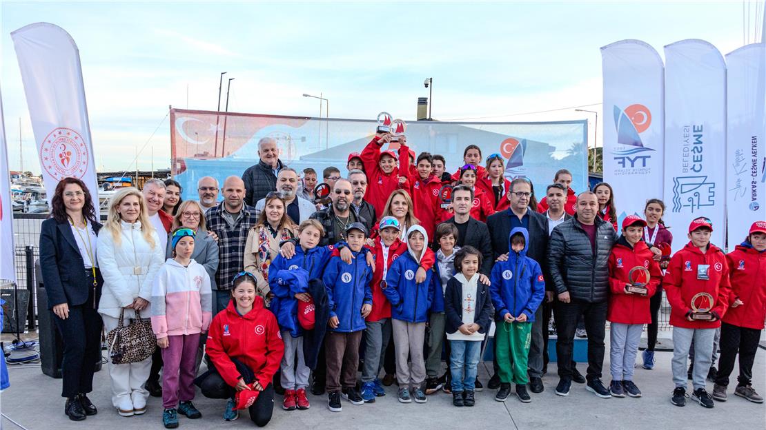 TYF Yelken Ligi 3. Ayağı olan 2025 Yıldızlar Kupası Optimist Yarışları Sona Erdi